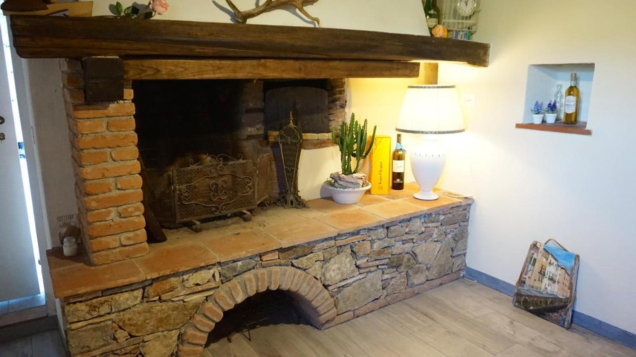 Agriturismo Le Vallilunghe Leilighet Lucca Eksteriør bilde