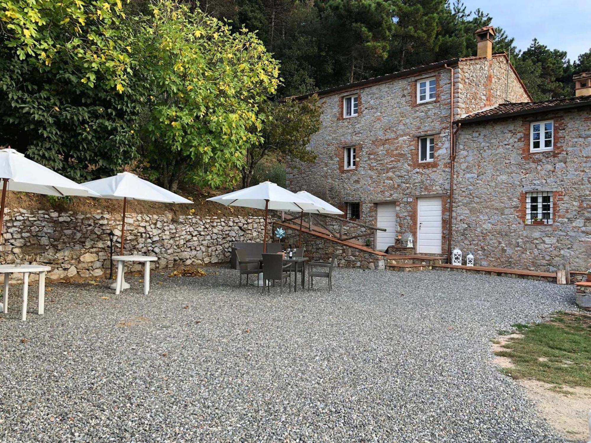 Agriturismo Le Vallilunghe Leilighet Lucca Eksteriør bilde
