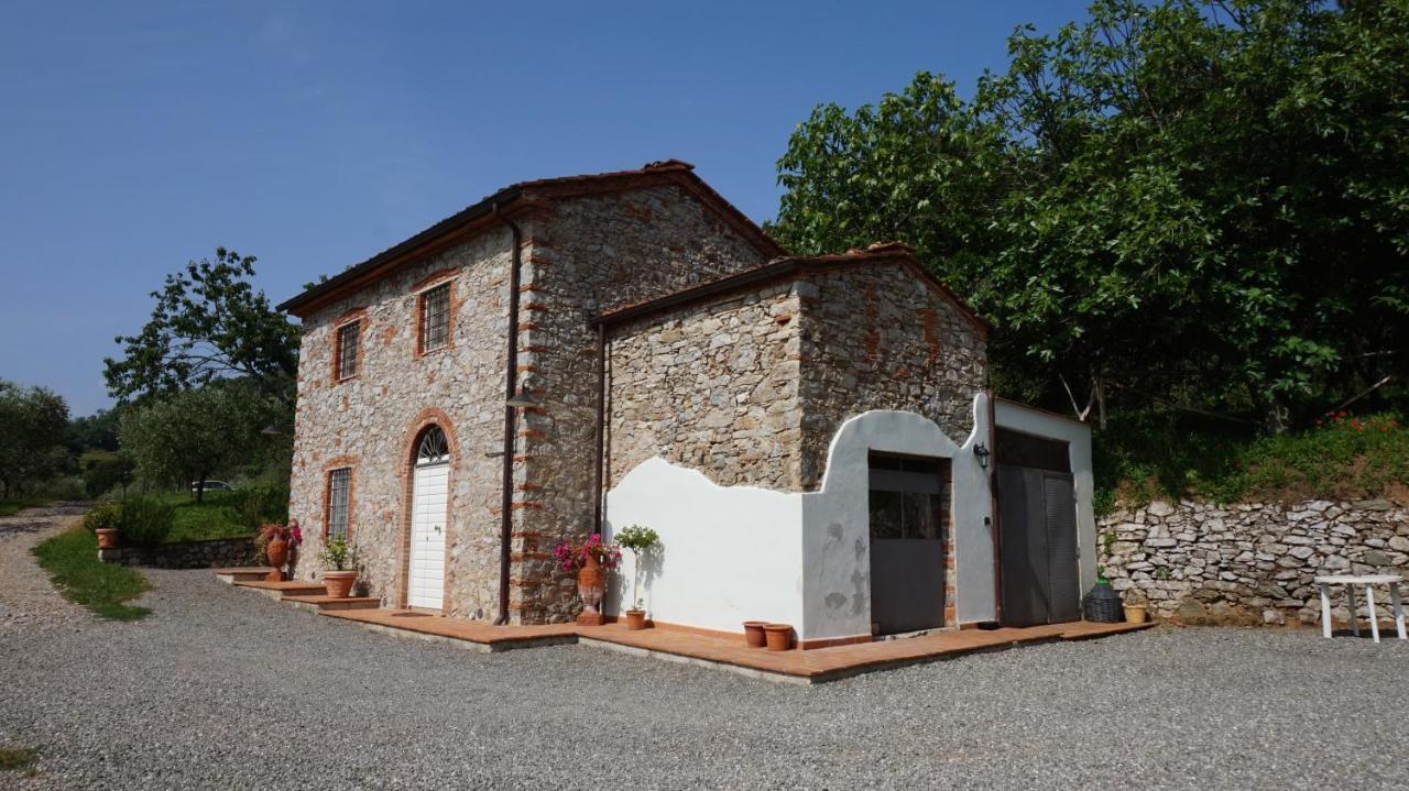 Agriturismo Le Vallilunghe Leilighet Lucca Eksteriør bilde